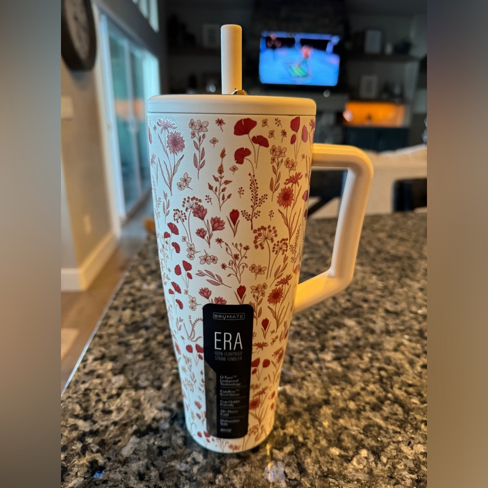 Brumate Poppy 40 Oz Era NWT Limited Edition